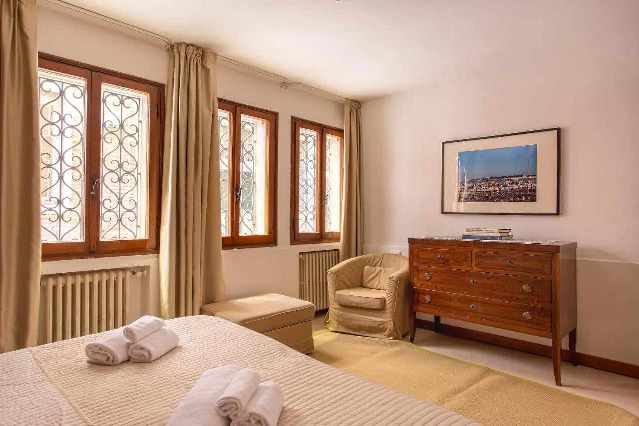 Appartamento Sant'Anzolo Venice Apartment