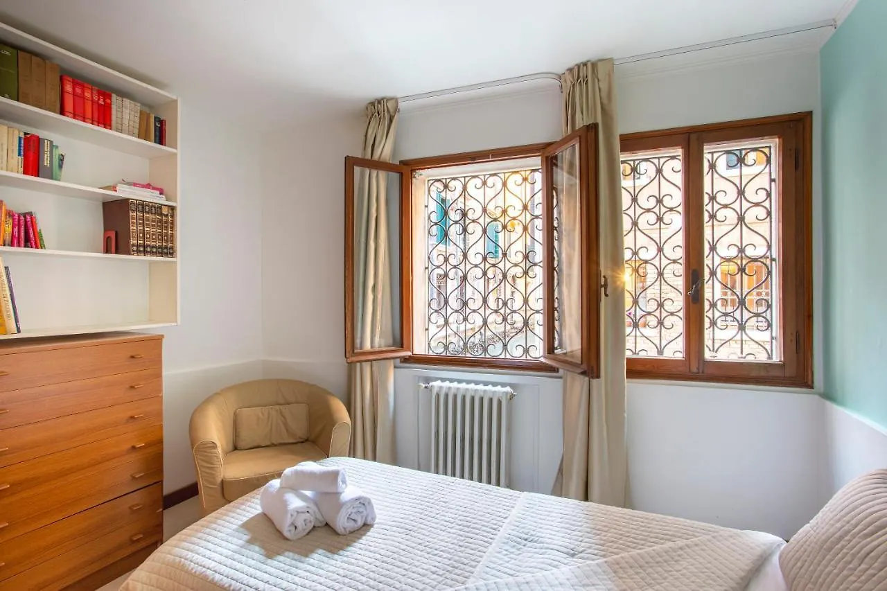 Appartamento Sant'Anzolo Venice Apartment