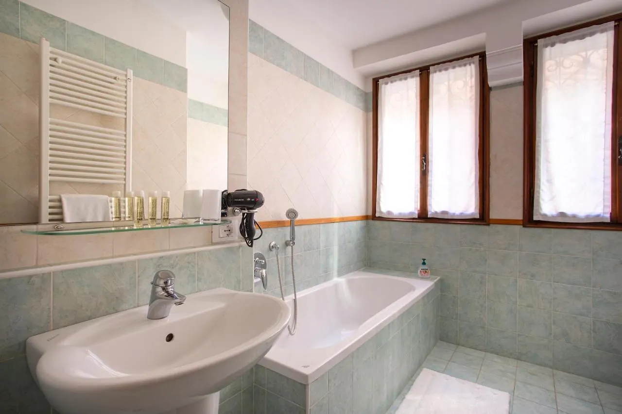 Apartment Appartamento Sant'Anzolo Venice Italy